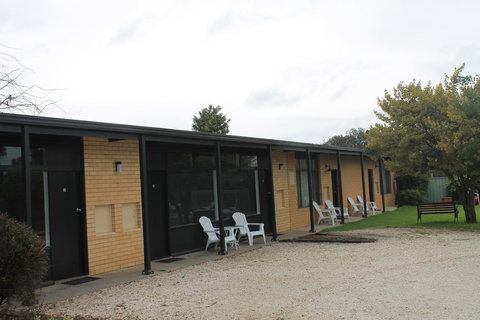 Rochester Motel - Tourism Canberra 5