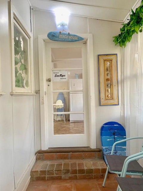 Sunryes Beach House - Tourism Canberra 27