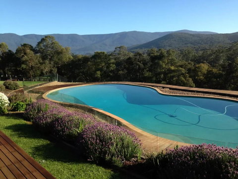 Kangaroo Manor - Tourism Canberra 14