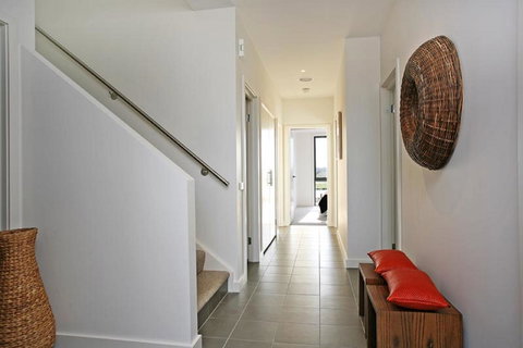 1 Pebble Place - Tourism Canberra 6