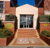 Australian Home Away  Box Hill 2 Bedroom - Tourism Canberra