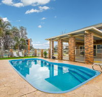 Hybiscus Waterfront Apartments - Tourism Canberra