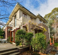 Boutique Stays - Maple On Kent Glen Iris Townhouse - Tourism Canberra