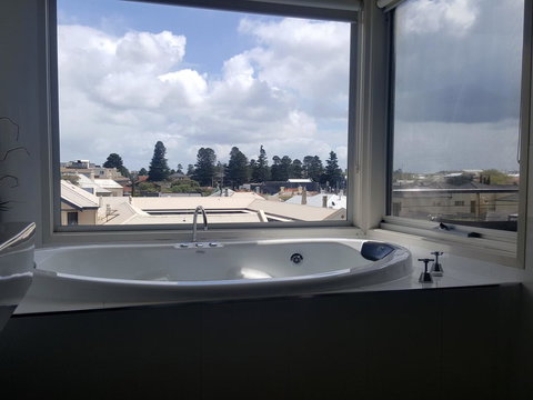 104 On Merri Apartments - Tourism Canberra 22