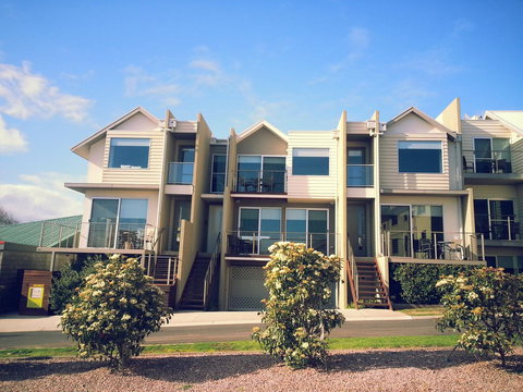 104 On Merri Apartments - Tourism Canberra 11