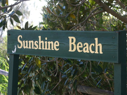 La Mer Sunshine Beachfront - Tourism Canberra 8
