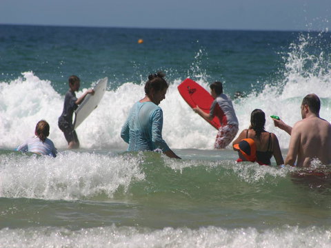 La Mer Sunshine Beachfront - Tourism Canberra 20