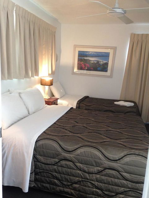 Chez Noosa Resort Motel - Tourism Canberra 2