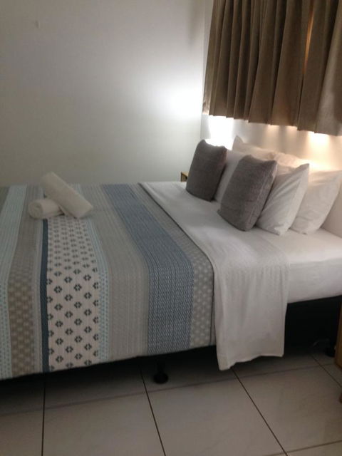 Chez Noosa Resort Motel - Tourism Canberra 27