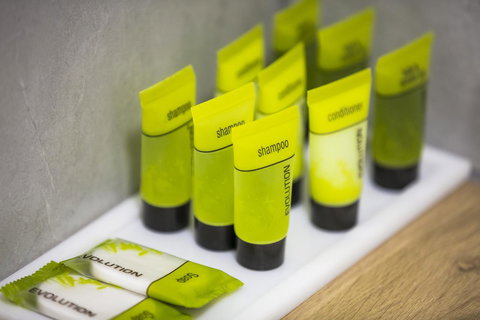 Nightcap At Kawana Waters Hotel - Tourism Canberra 29