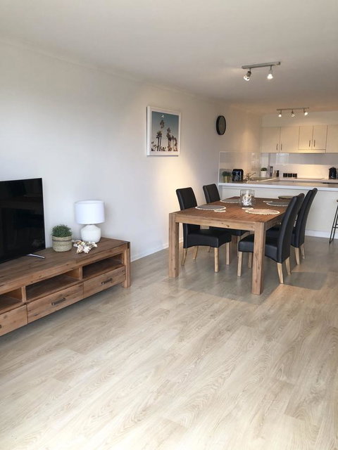 Sunshine Beach Luxe Apartment - Tourism Canberra 17