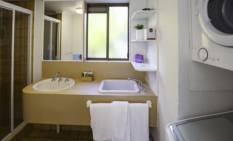 Ocean Breeze Resort - Tourism Canberra 34