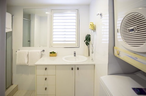 Ocean Breeze Resort - Tourism Canberra 31