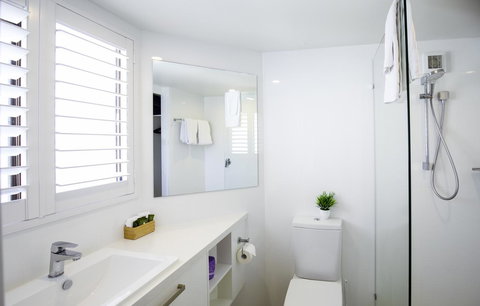 Ocean Breeze Resort - Tourism Canberra 21