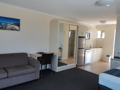 Whitsunday Sands Resort - Tourism Canberra 5