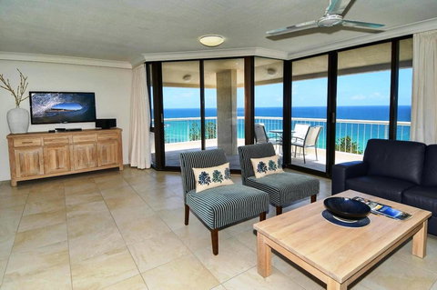 Coolum Caprice - Tourism Canberra 32