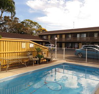 Twin Pines Motel - Tourism Canberra