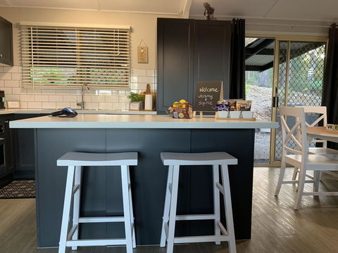 Bed & Breakfast 1 Bedroom Guest House - Tourism Canberra 12