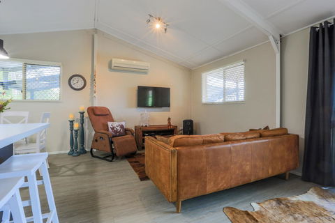 Bed & Breakfast 1 Bedroom Guest House - Tourism Canberra 25