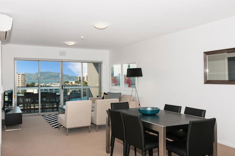 Allure Hotel & Apartments - Tourism Canberra 40