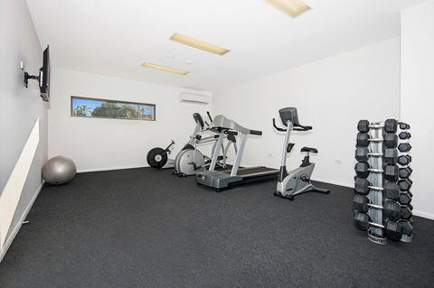 Allure Hotel & Apartments - Tourism Canberra 19