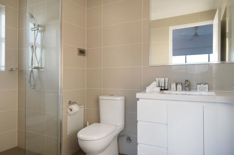 Allure Hotel & Apartments - Tourism Canberra 41