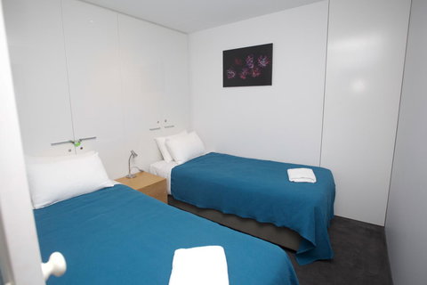 Circle Luxury Holidays - Tourism Canberra 7