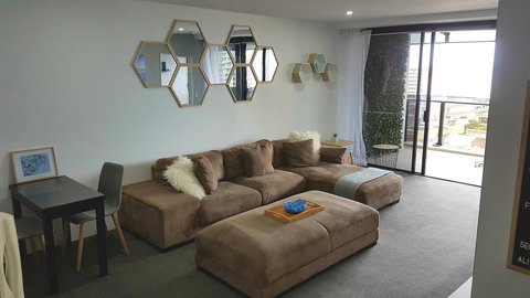 Circle Luxury Holidays - Tourism Canberra 26