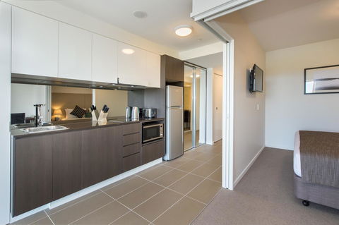 Empire Apartment Hotel Rockhampton - Tourism Canberra 19