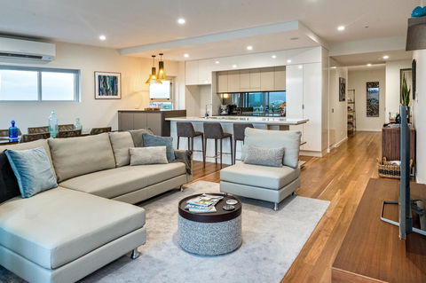Empire Apartment Hotel Rockhampton - Tourism Canberra 9