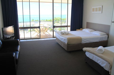 Ocean Views At Whitsunday Terraces Resort - Tourism Canberra 11