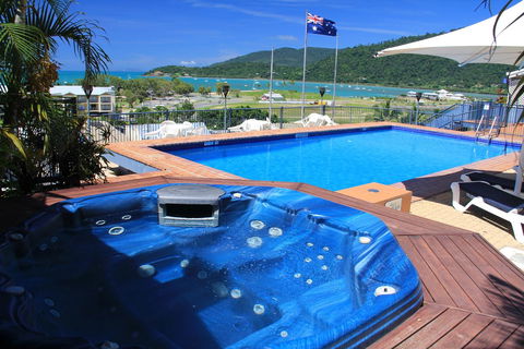 Ocean Views At Whitsunday Terraces Resort - Tourism Canberra 2