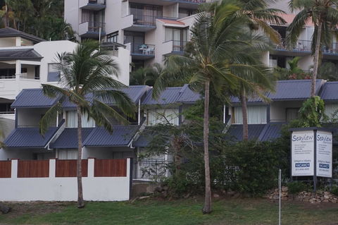 Airlie Seaview Apartments - Tourism Canberra 2