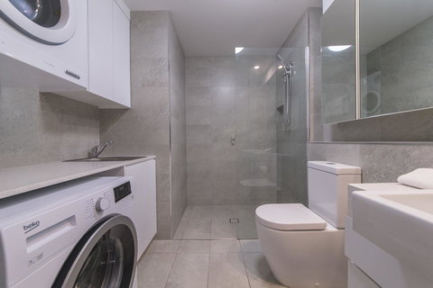 Salt Yeppoon - Tourism Canberra 16