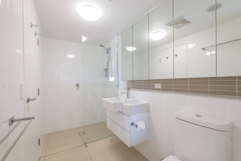 Salt Yeppoon - Tourism Canberra 28