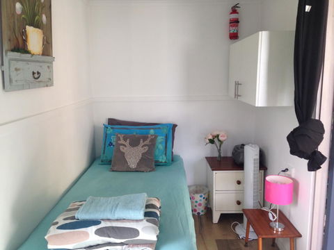 XYL Pets Friendly Seaside Boutique Guesthouse - Tourism Canberra 28