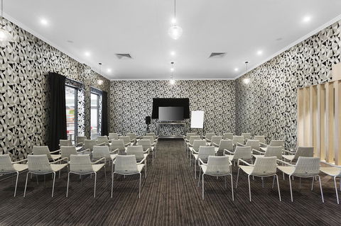 Ibis Mackay - Tourism Canberra 21