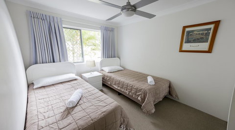 Le Beach Apartments - Tourism Canberra 10