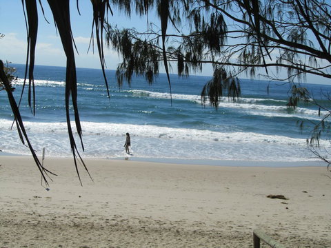 Le Beach Apartments - Tourism Canberra 16