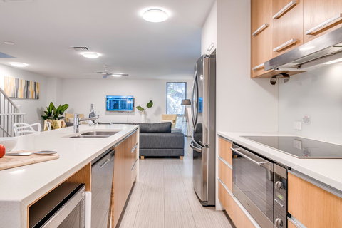 Coolum At The Beach - Tourism Canberra 23