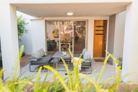 Coolum At The Beach - Tourism Canberra 35