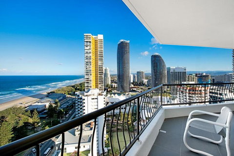 ULTIQA Beach Haven On Broadbeach - Tourism Canberra 8