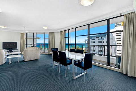 ULTIQA Beach Haven On Broadbeach - Tourism Canberra 21