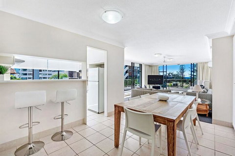 ULTIQA Beach Haven On Broadbeach - Tourism Canberra 23