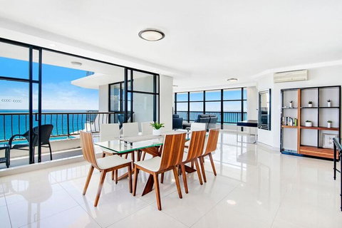 ULTIQA Beach Haven On Broadbeach - Tourism Canberra 28