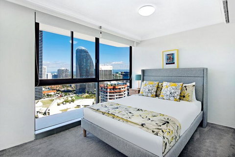 ULTIQA Beach Haven On Broadbeach - Tourism Canberra 7