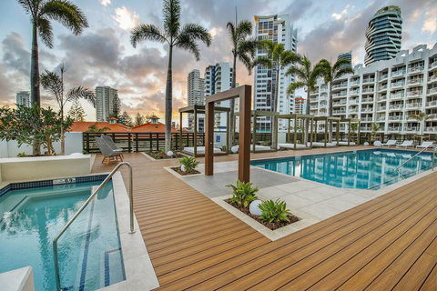 Qube Broadbeach Ocean View Apartments - Tourism Canberra 38