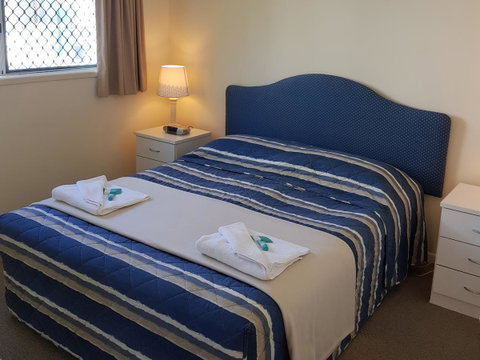 Surfers Beach Resort One - Tourism Canberra 32