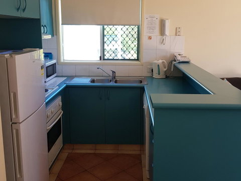 Surfers Beach Resort One - Tourism Canberra 26