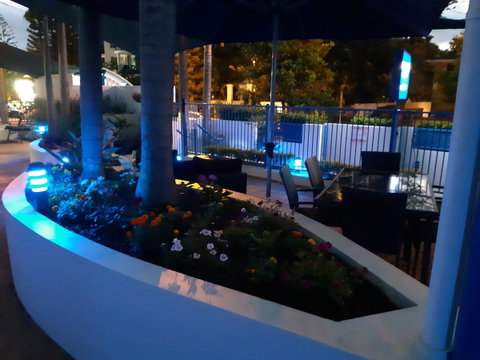 Surfers Beach Resort One - Tourism Canberra 11